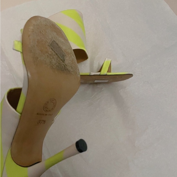 Dries Van Noten Satin Striped Heels
As seen on the Runway - Picture 9 of 9